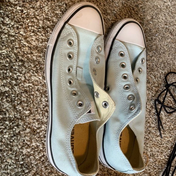 Sneakers - Picture 4 of 4